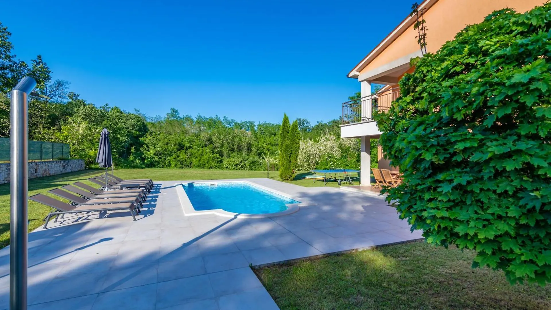 Villa Letish, A Charming And Inviting Mediterranean Villa Santalezi 0*,  Κροατία